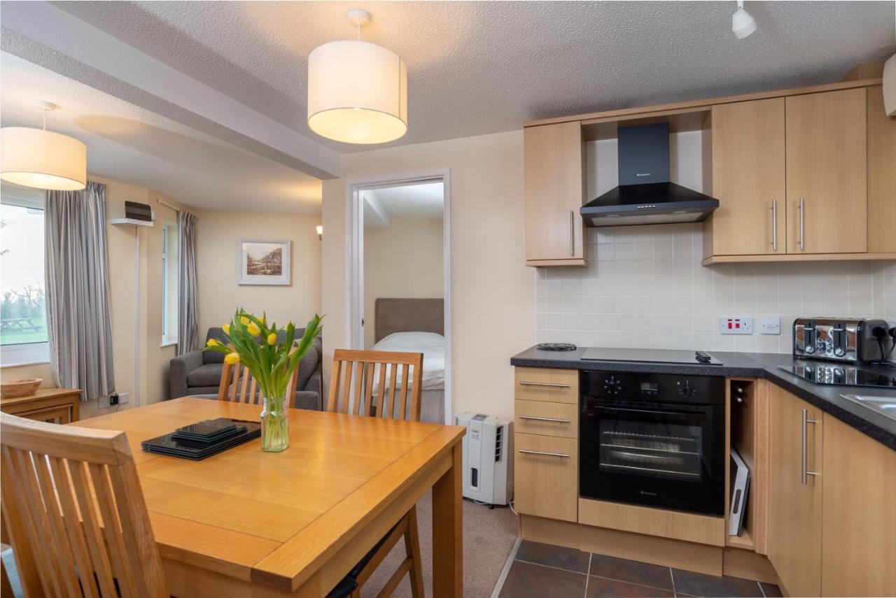 Apartment 2 - Mount Brioni Downderry  Экстерьер фото